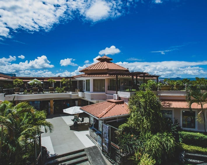Aanari Hotel & Spa