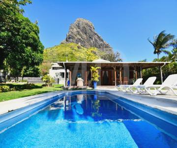 Villa Alira