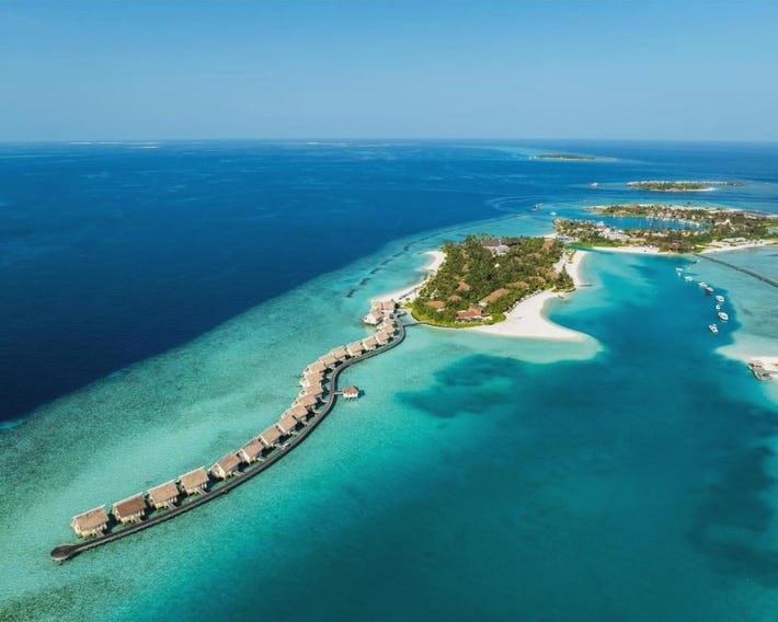 SAii Lagoon Maldives, Curio Collection By Hilton