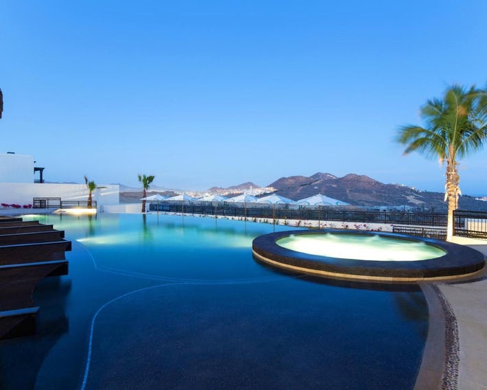 Quivira Los Cabos Condos and Homes -Vacation Rentals
