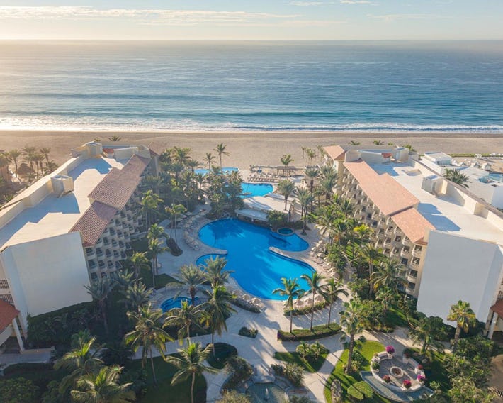 GR Solaris Lighthouse Los Cabos