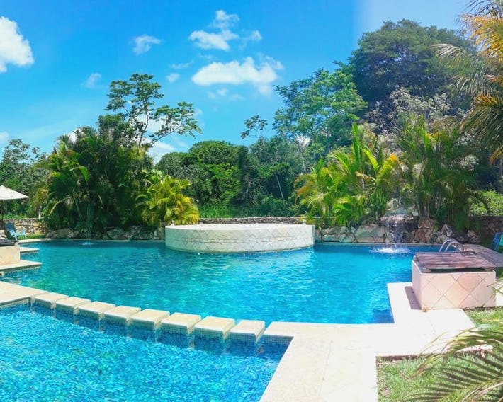 AXKAN PALENQUE, ALBERCAS, GASTRONOMIA MAR y TIERRA & TRAVEL AGENCY