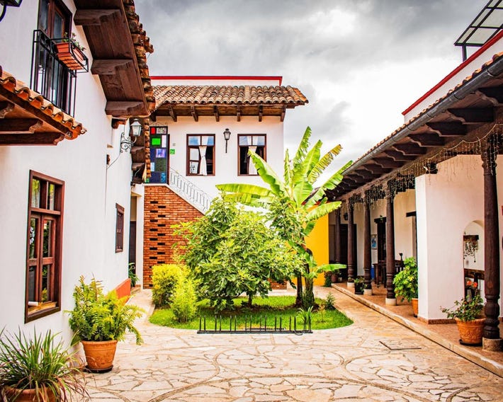 Casa Tequio