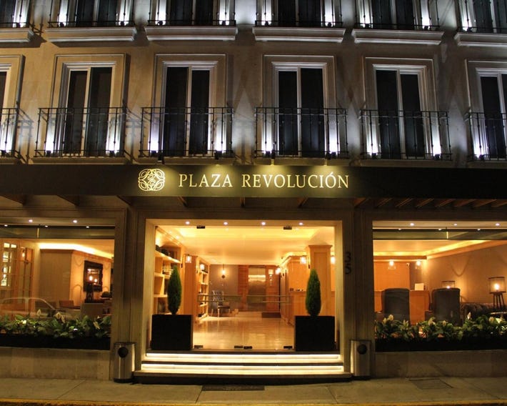 Hotel Plaza Revolución