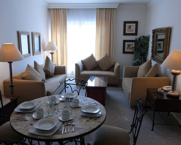 Suites Newton