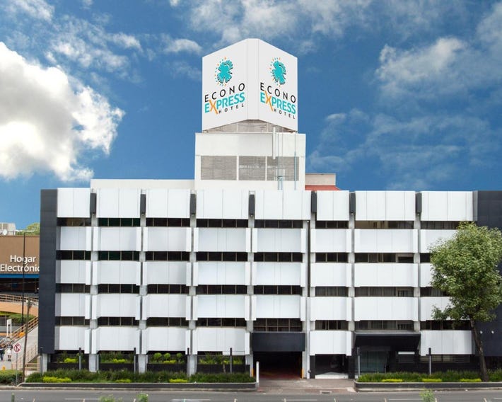 Econo Express Hotel