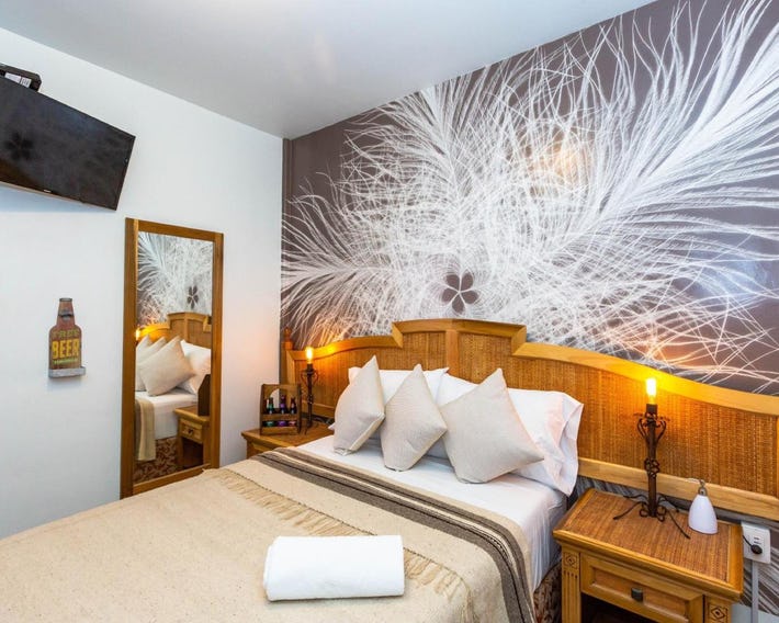 Mala Vecindad Beer Hotel