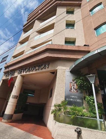 Hotel Revolución