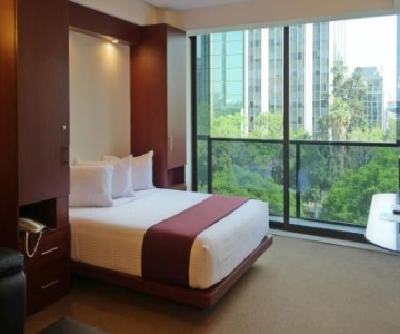 Courtney Suites Reforma 374