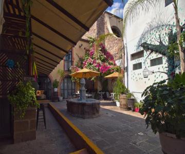 Hotel - Hostal Punto 79