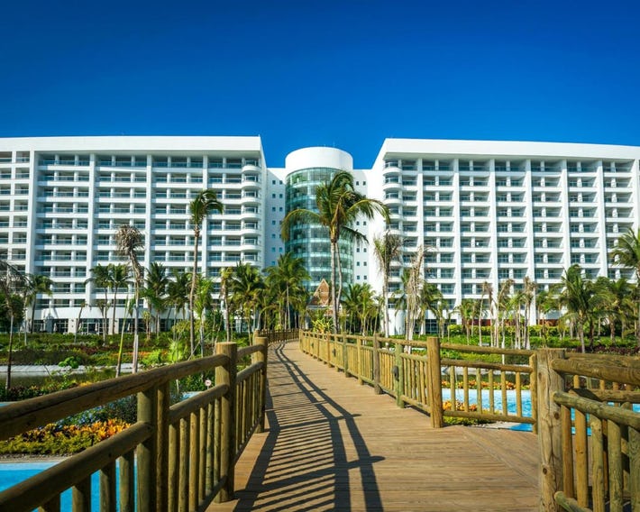Grand Ocean Breeze Acapulco