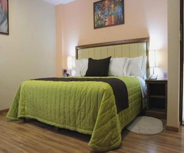 Hotel J&E by Serranillo