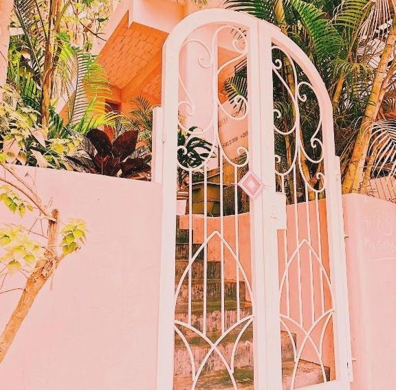 My Sisters House - Female only