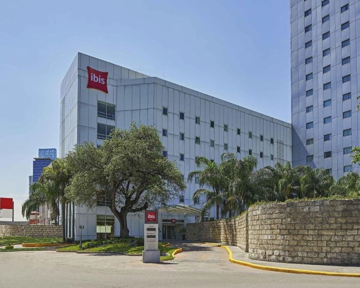 Ibis Monterrey Valle