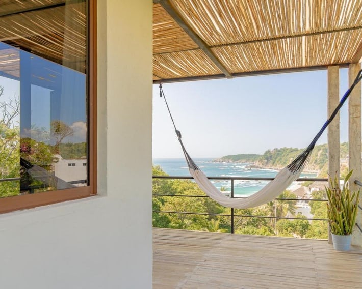 Casa Mauna Suites & Breakfasts