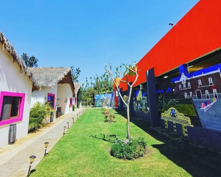 Casa Flores Hotel & Spa