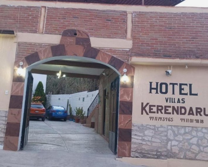Hotel Villas Kerendarhú