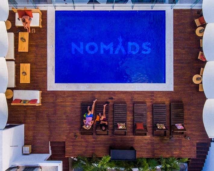Nomads Hotel, Hostel & Bar Cancun