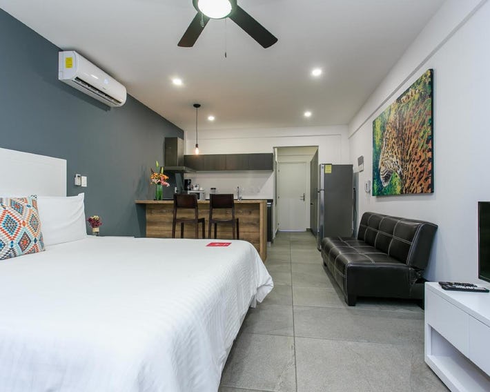 Studio 30 Condhotel by Nah Hotels