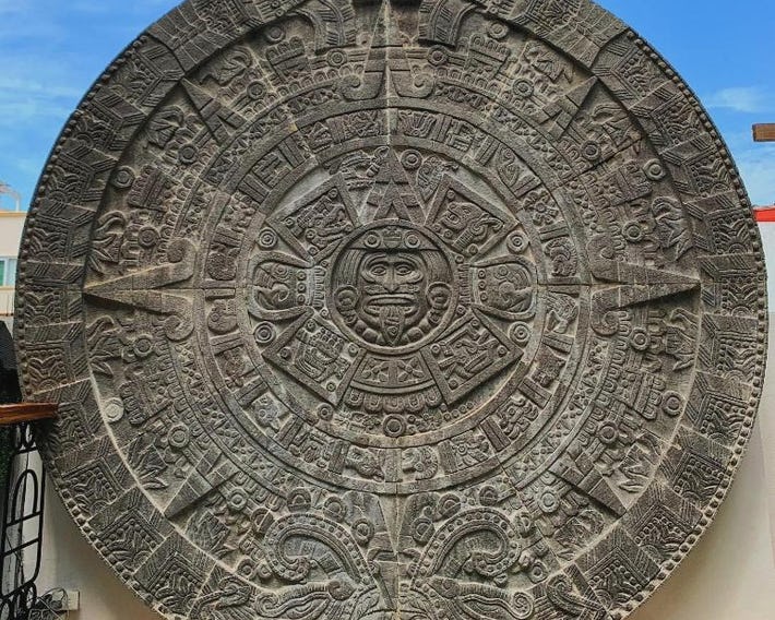 Casa calendario azteca