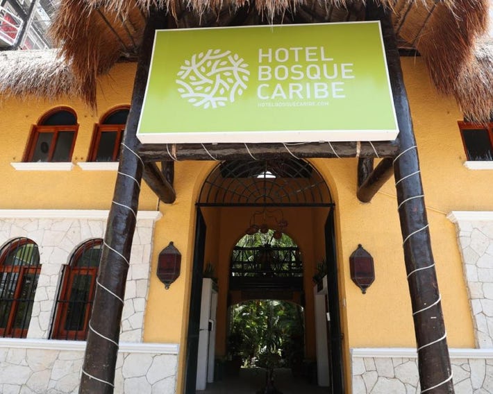 Hotel Bosque Caribe, 5th Av. zone