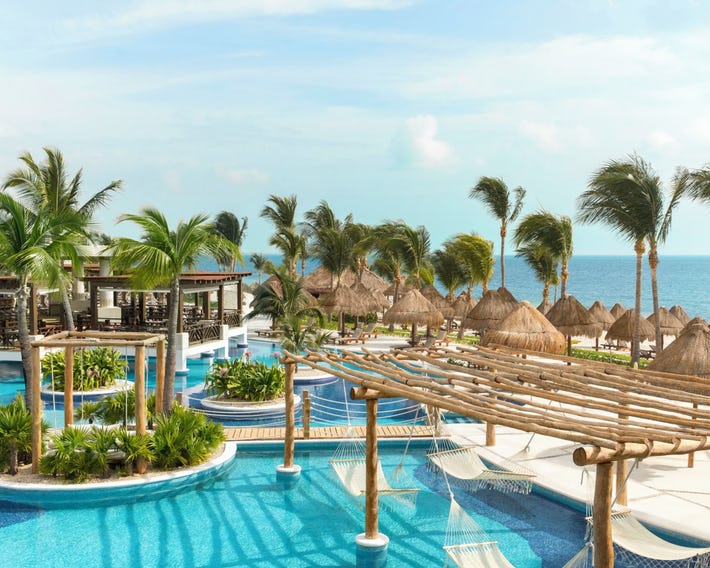 Excellence Playa Mujeres