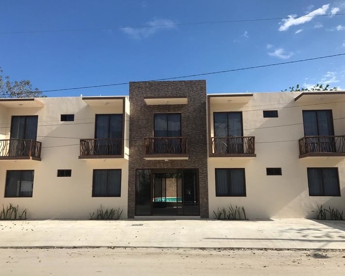 Xunaan Hotel