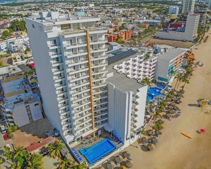 Pacific Palace Beach Tower Hotel