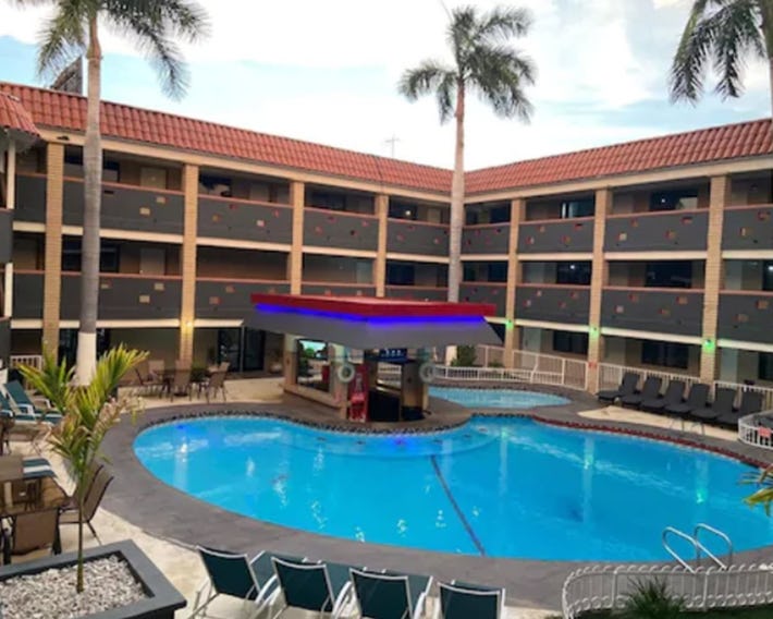 Hotel La Finca