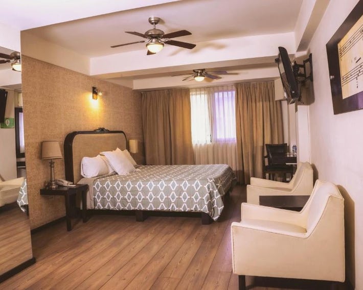 Hotel Clara Luna