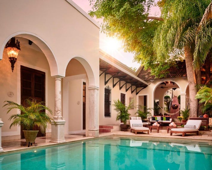 Casa Lecanda Boutique Hotel