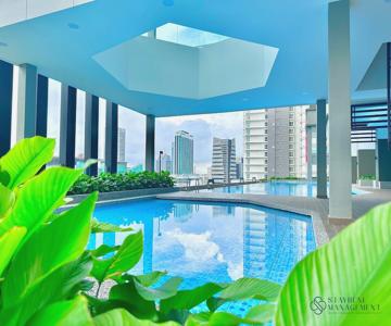 Twin Tower Residence By Stayrene