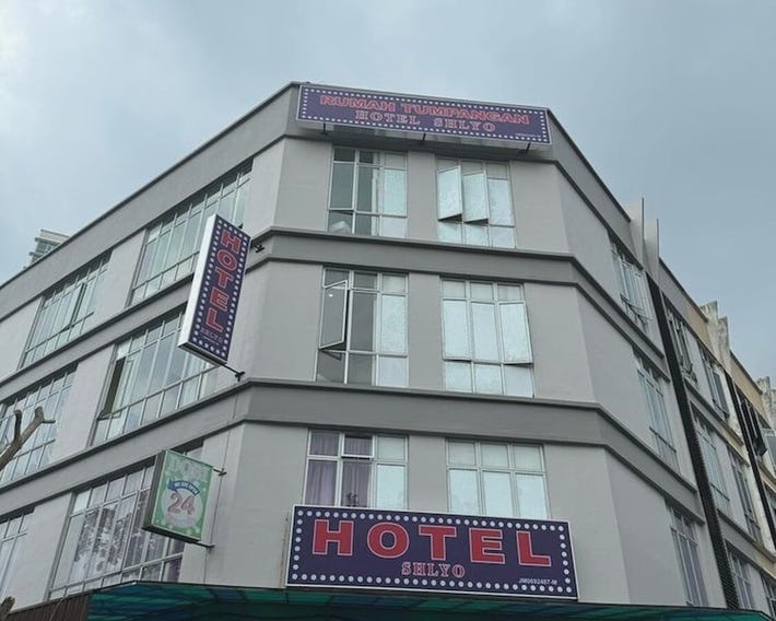 OYO 1172 Hotel Shlyo