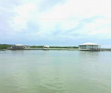 Kukup Xiang Holiday Home