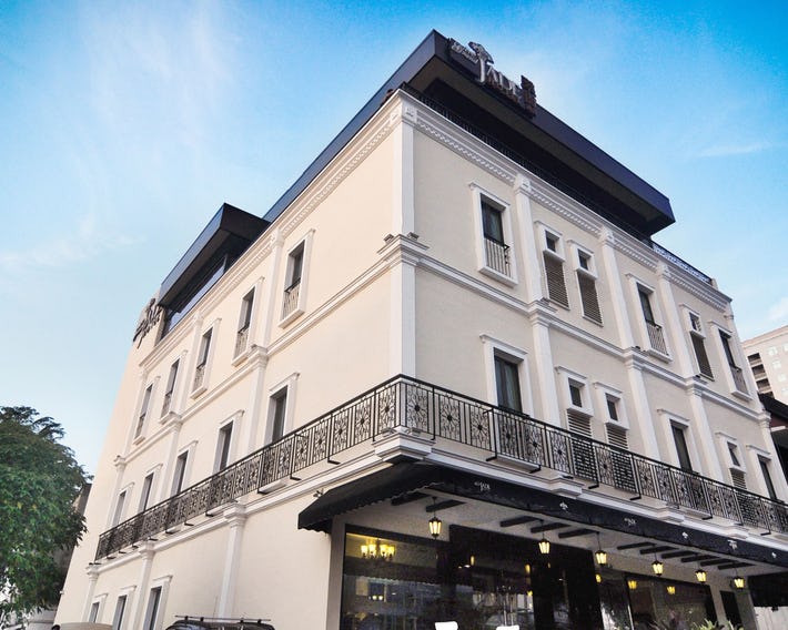 The Grand Jade Hotel