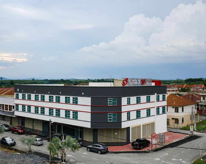 Stay 365 Hotel