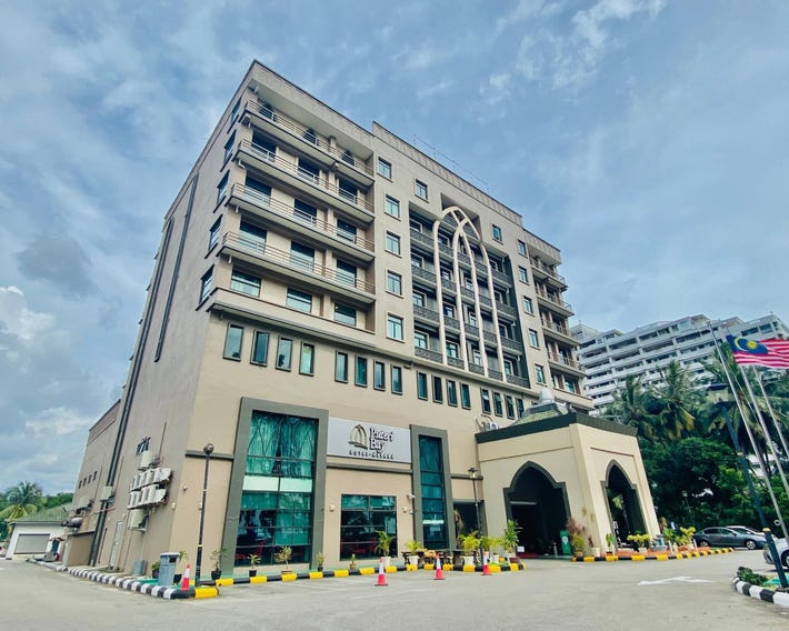 Pantai Puteri Hotel