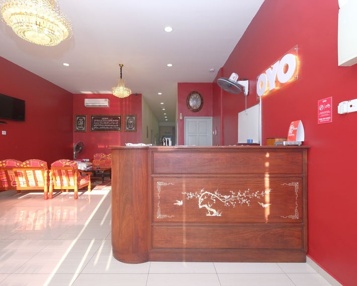 Sza Inn by OYO Rooms
