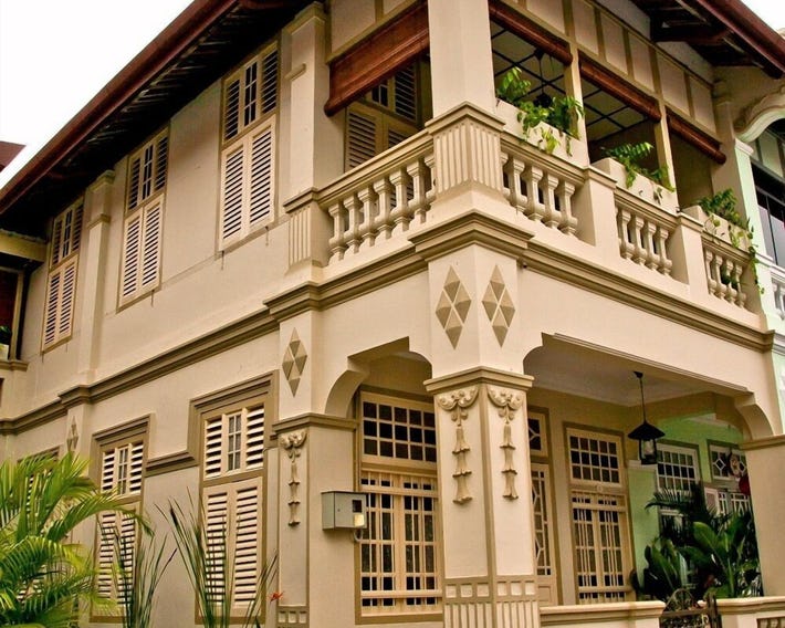 PalanquInn Heritage Suites