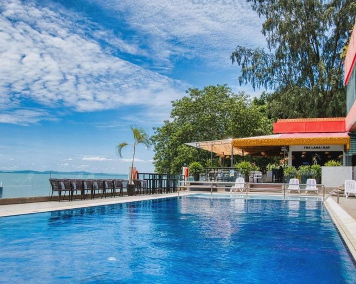 Hotel Sentral Seaview at ​Beachfront