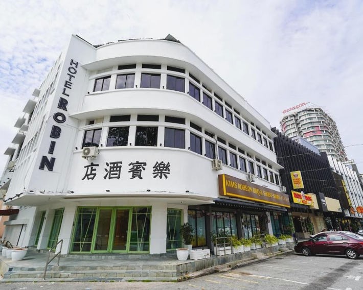 Robin Hotel