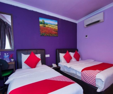 OYO 496 Hotel De Eco Inn