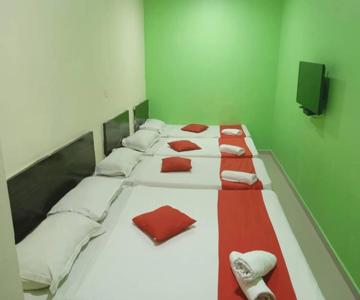 Ezi Hotel