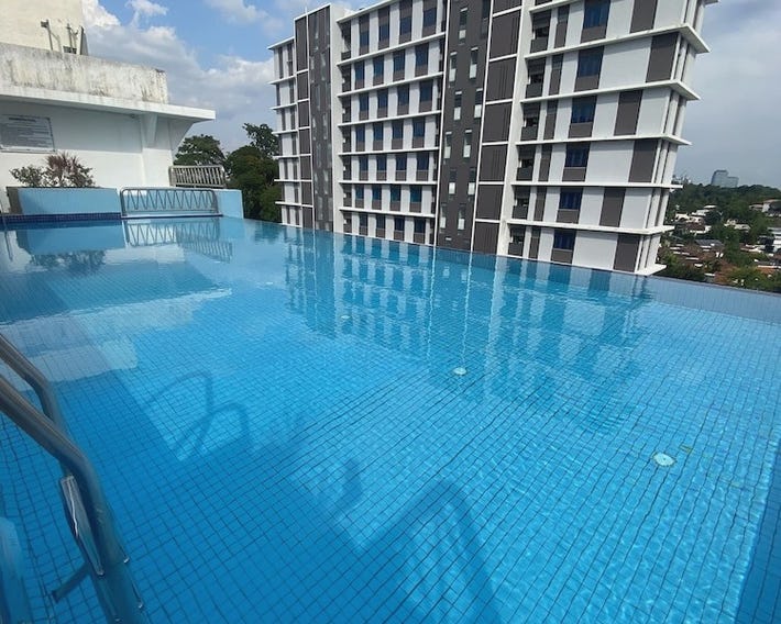 Peninsula Residence All Suite