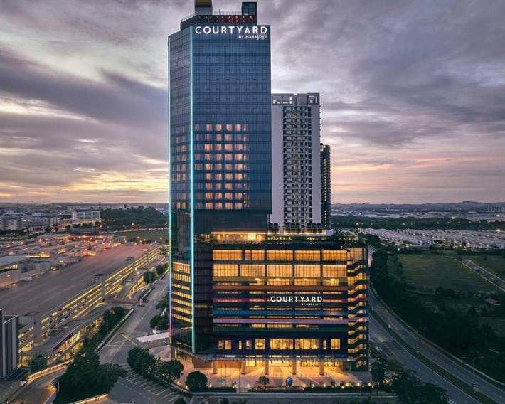 Courtyard by Marriott Setia Alam