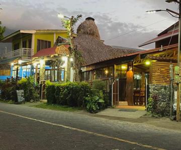 Hotel Comedor Los Cocos