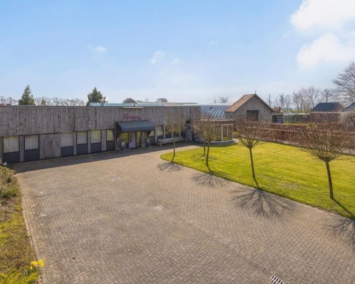 Hunzego Hotel