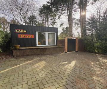 Black Cabin Veluwe - Wellness in het bos - Airco & Sauna