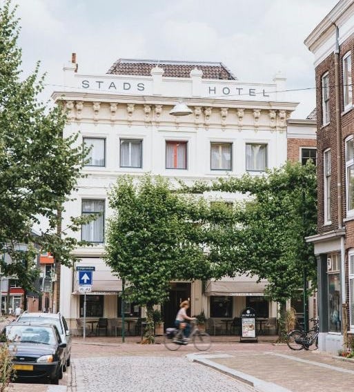 Stadshotel Steegoversloot