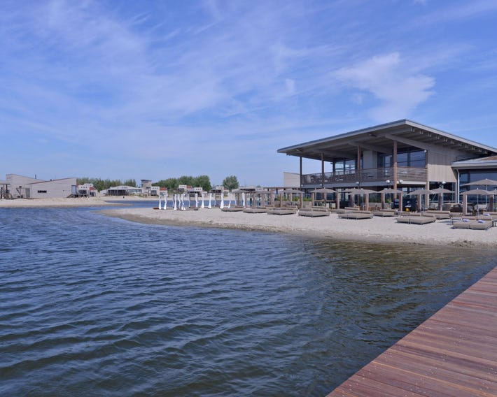 Oasis Parcs Punt-West Hotel & Beachresort